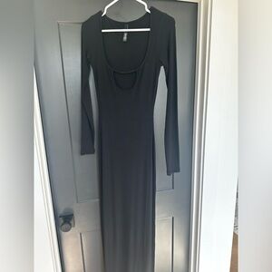 SKIMS Soft Lounge Long Sleeve Keyhole Maci Dress Black Medium